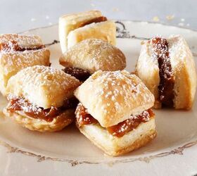 Good luck not eating these 3-ingredient cookies before your guests arrive