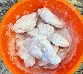 air fryer frozen chicken wings, Toss the chicken wings in the baking soda and seasoning mix