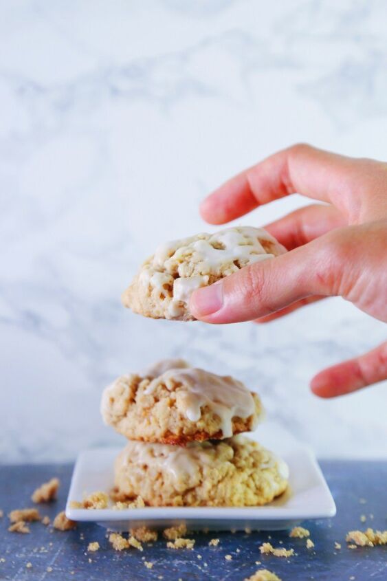 old fashioned iced oatmeal cookies