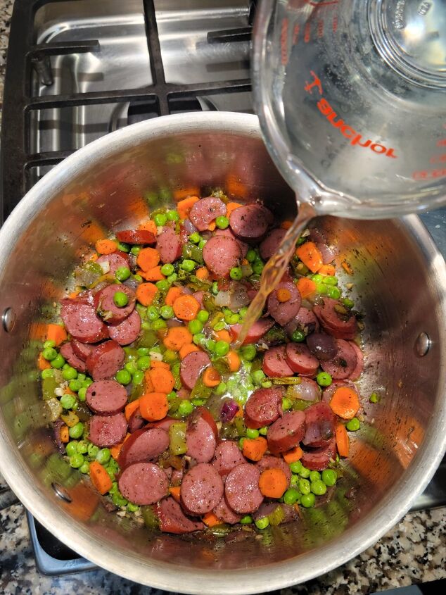 jamaican rice peas soup, Add the peas carrots liquid water or broth and simmer until carrots peas are cooked through