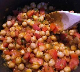 spicy chickpea and tomato soup