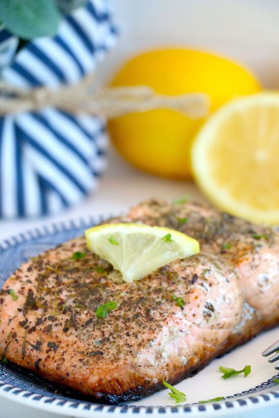10 recipes to make you into an nfl player, Herb Grilled Salmon Recipe