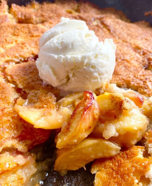 cast iron skillet peach cobbler