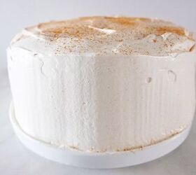 How to make a luxurious frosting that won't overpower the cake with sugary sweetness