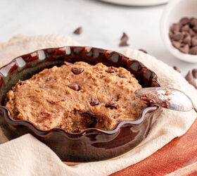 This unusual cookie dessert will delightfully surprise you the moment you put your spoon in it