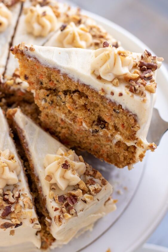 The Best Homemade Carrot Cake | Foodtalk