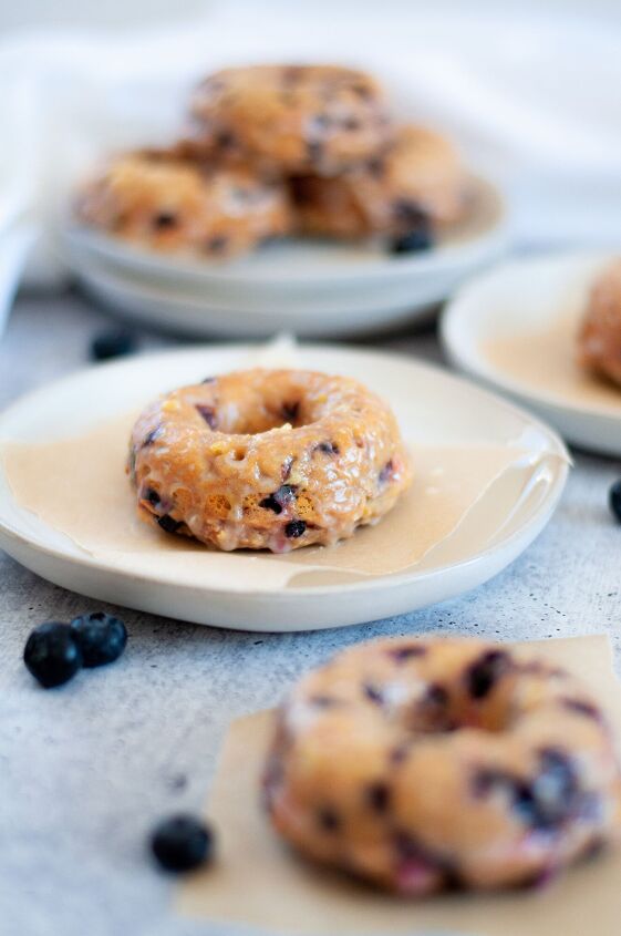 lemon blueberry baked donuts