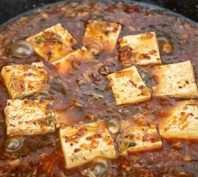 mapo tofu recipe, Simmering the tofu in the sauce to absorb all that flavour