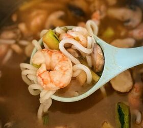 spicy shrimp udon soup