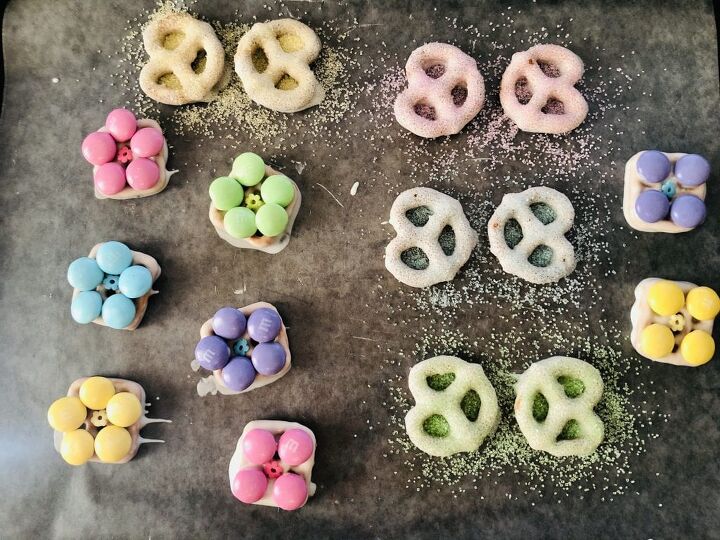 spring white chocolate bark recipe with pretzel flowers butterflies