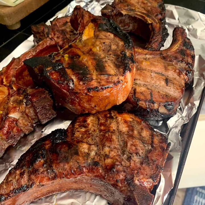 the best traeger smoked pork chops, Use bone in cuts of meat for this Traeger smoked pork chops recipe