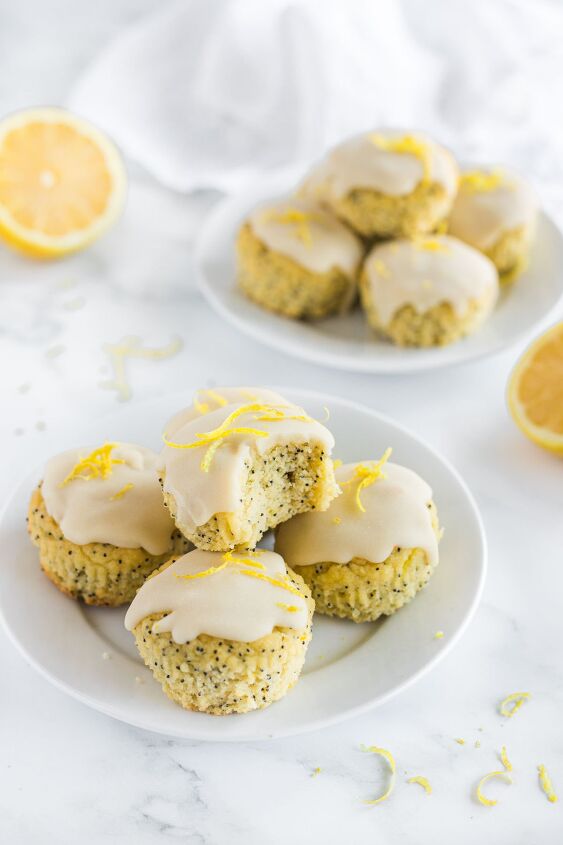 keto lemon poppyseed muffins