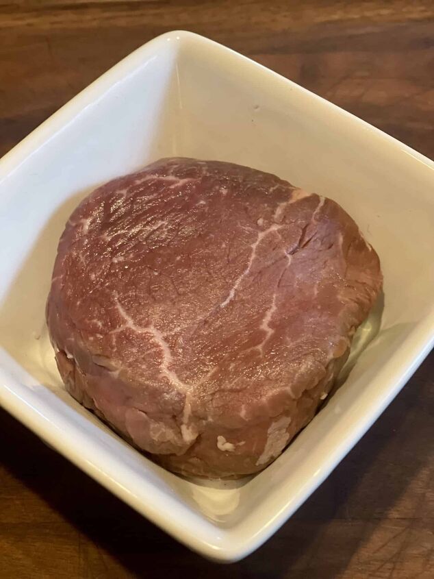 https://cdn-fastly.foodtalkdaily.com/media/2022/03/08/6725833/wagyu-sirloin-steak-ninja-foodi-recipe.jpg?size=720x845&nocrop=1