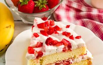 Best Strawberry Banana Cake With Whipped Cream Icing