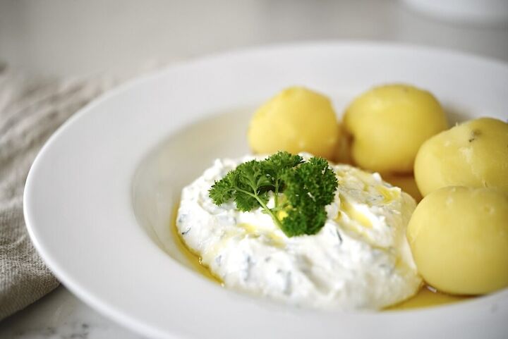 this simple but classic dish combines quark with a good helping of fla