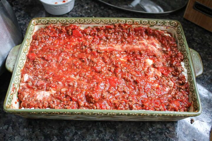 my favorite lasagna meat sauce