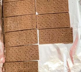 For a 15-minute dessert that's just as flavorful as a cookie or brownie, try this