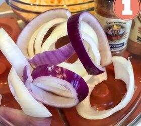 easy keto onion rings with cheese, Slice onions in rings