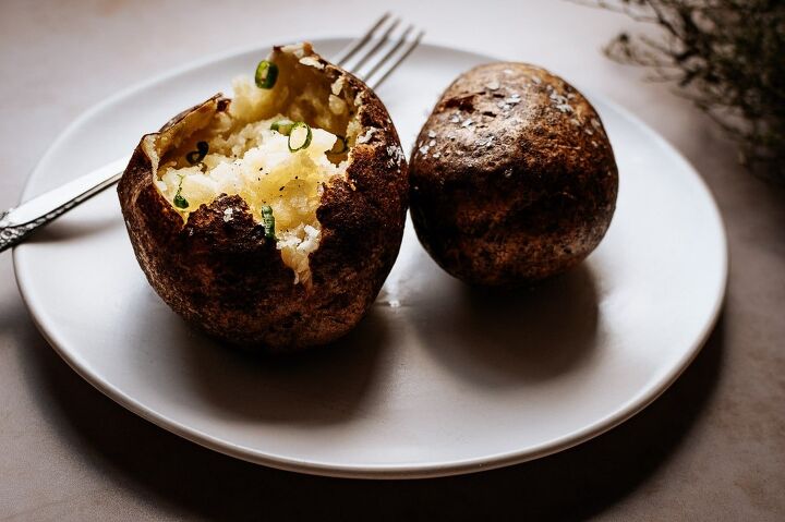 air fryer baked potatoes