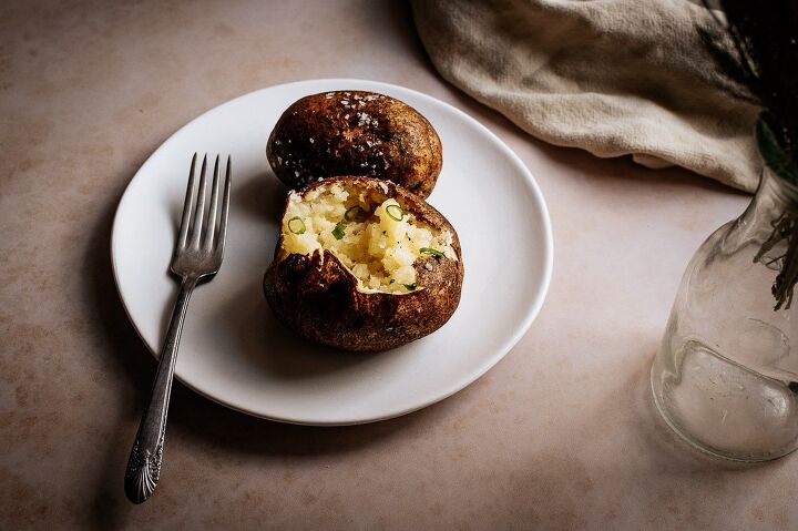 air fryer baked potatoes