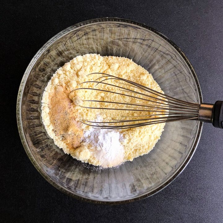 almond flour biscuits, Whisk dry ingredients together