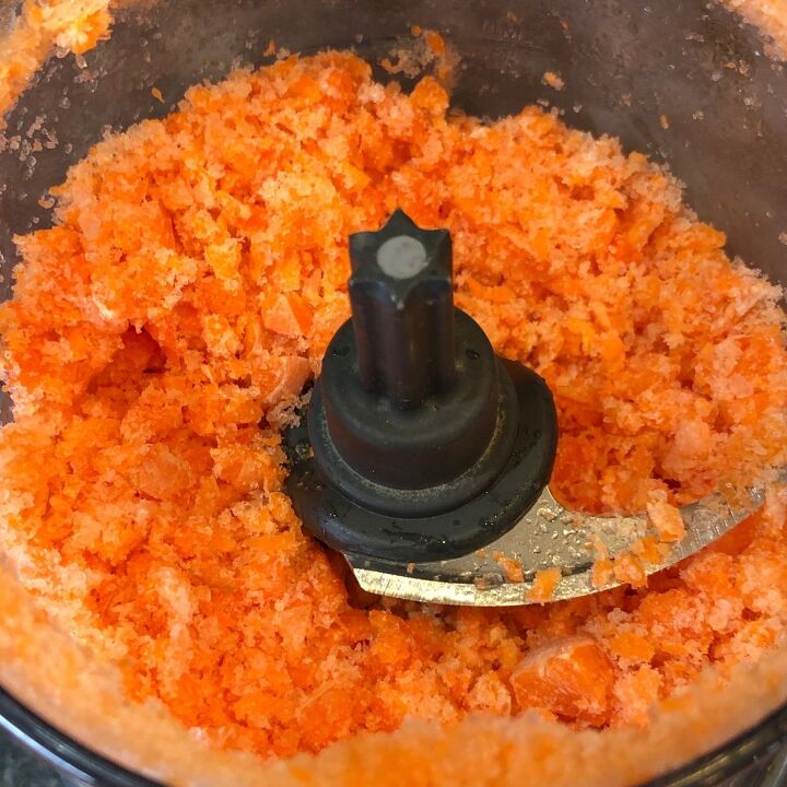 easy weight watcher carrot cake muffin recipe, Grate your carrots in seconds in a Mini Kitchen Chopper