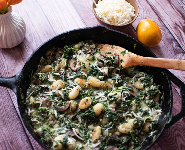 mushroom and spinach gnocchi with parmesan