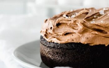 The Best Small Dark Chocolate Snack Cake