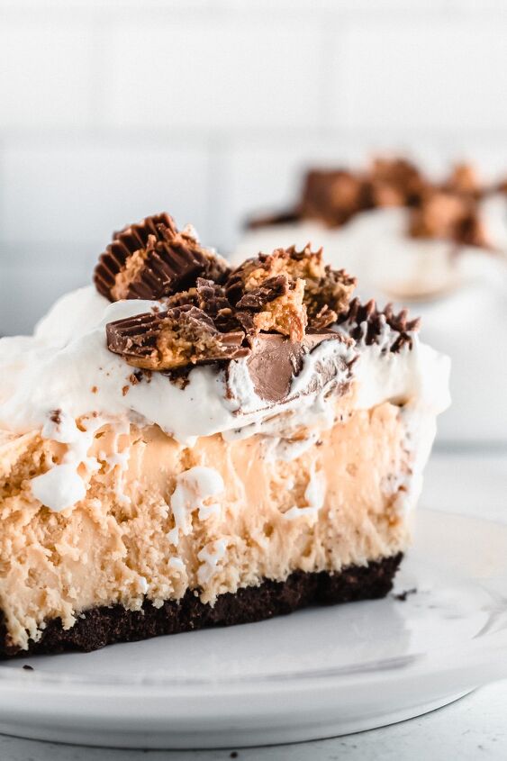 homemade reeses cup peanut butter pie