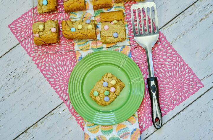 easy spring m m cookie bars