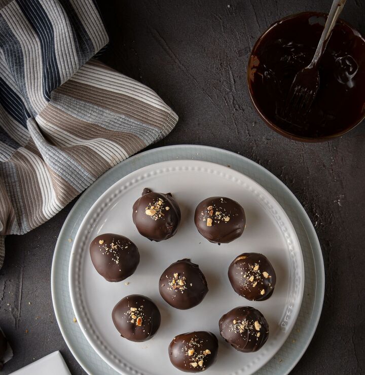 keto chocolate covered cranberry energy balls