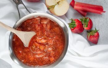 RHUBARB COMPOTE WITH STRAWBERRIES & APPLES