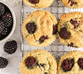 almond flour blackberry muffins