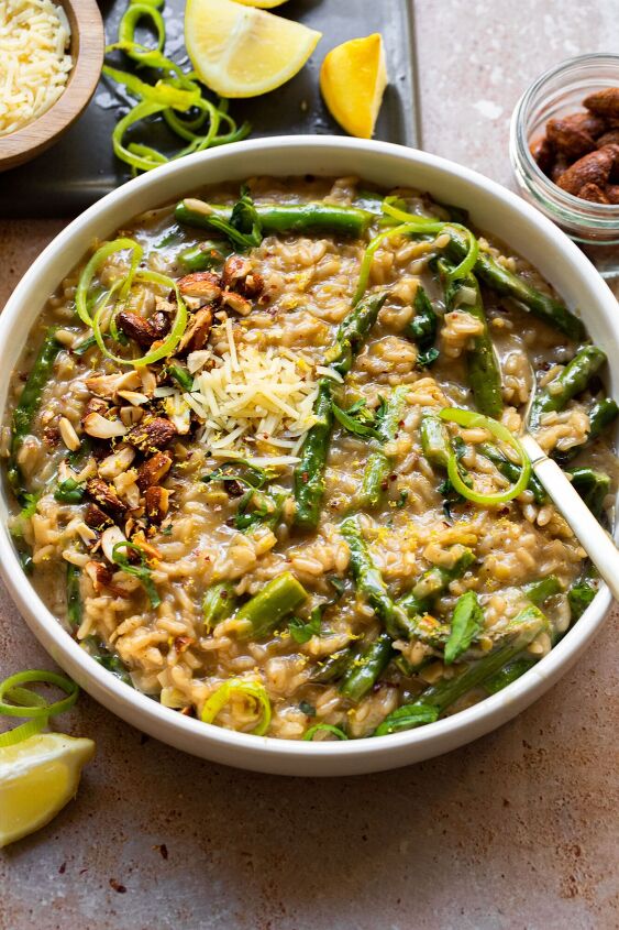 lemony asparagus risotto with leeks and garlic almonds