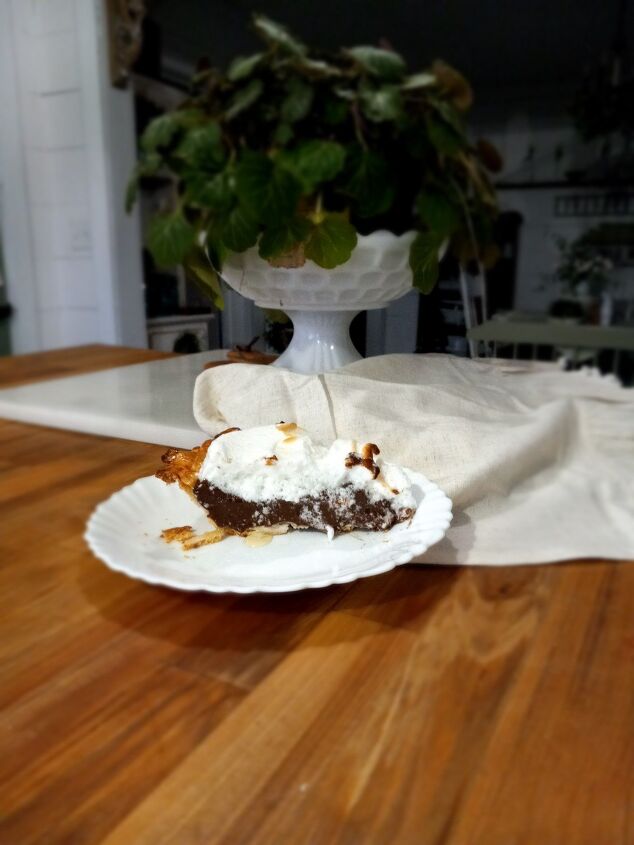 chocolate cream and meringue pie