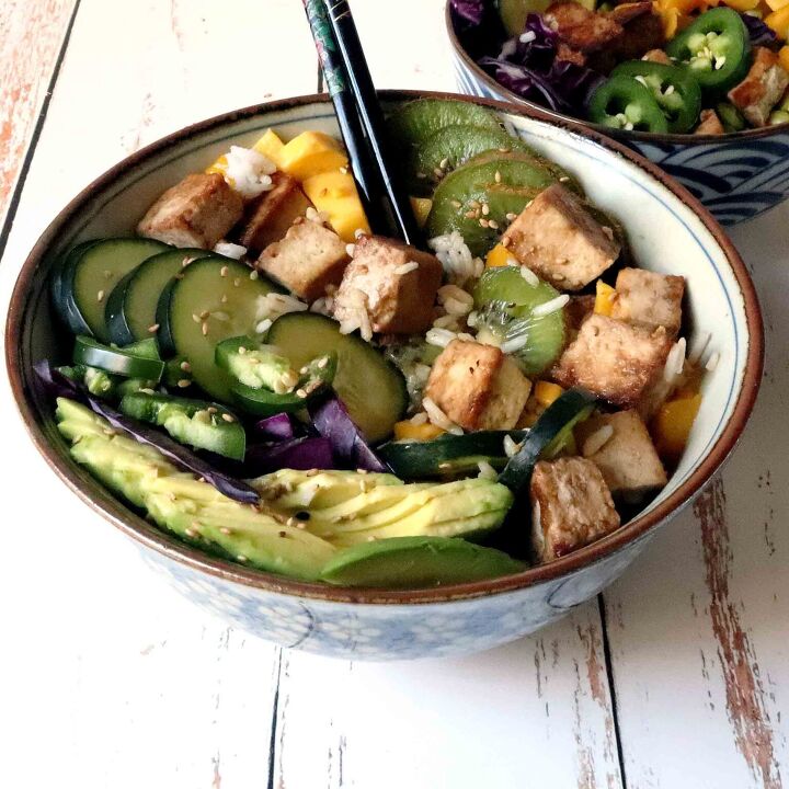 vegan poke bowl crispy tofu