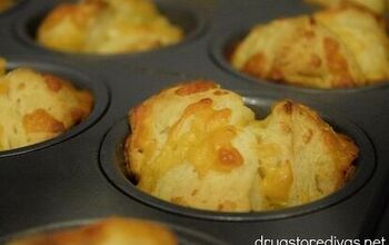 Cheddar Garlic Pull Apart Bread