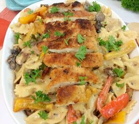 Packed with tons of amazing flavor, this Louisiana pasta tastes like it came straight out of the Cheesecake Factory