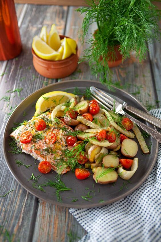 roasted salmon with fennel tomatoes and potatoes