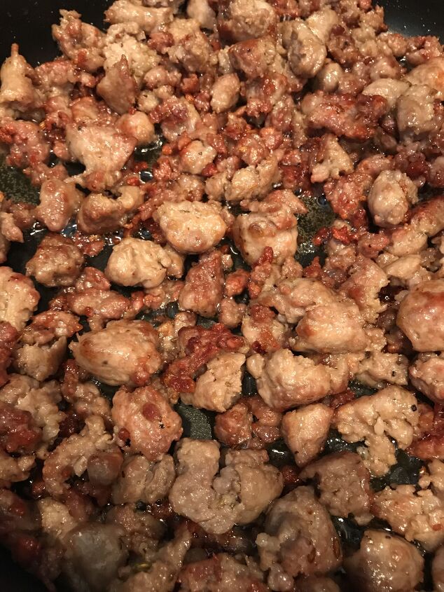 farfalle with sausage and spinach white wine shallot butter sauce