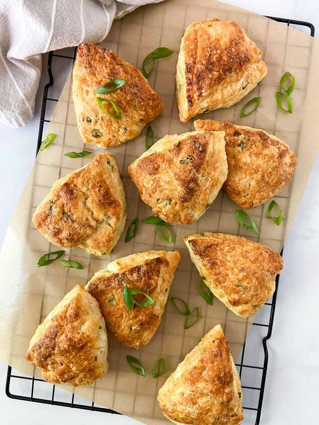 savory goat cheese scones with scallions