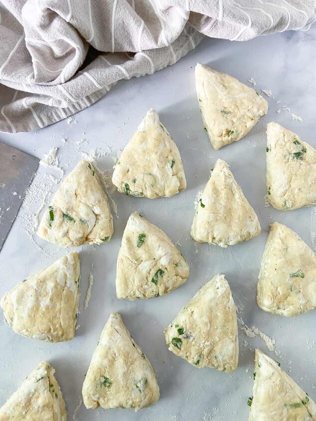 savory goat cheese scones with scallions