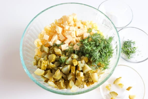 the best dill pickle pasta salad