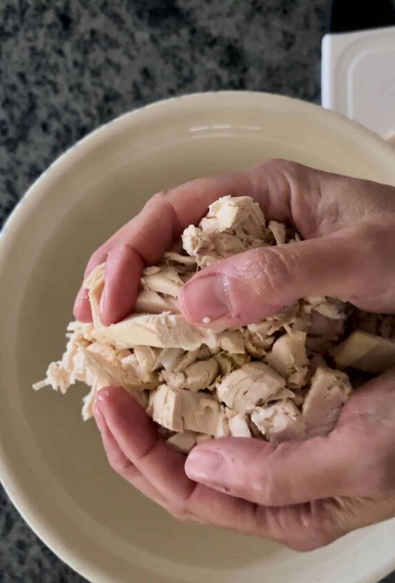 easy chicken salad with grapes sandwiches