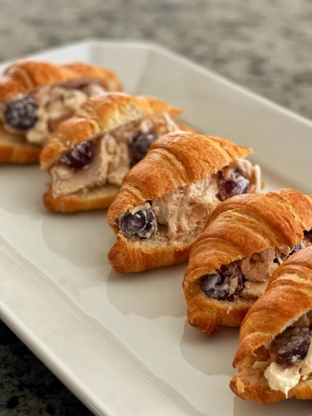 easy chicken salad with grapes sandwiches