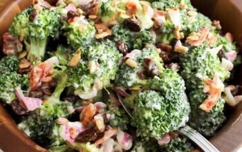 The Best Creamy Broccoli Salad
