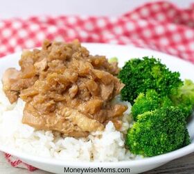 https://cdn-fastly.foodtalkdaily.com/media/2022/05/02/6744365/the-easiest-crockpot-pineapple-chicken.jpg?size=720x845&nocrop=1