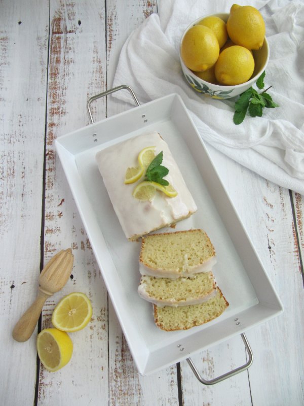 lemon loaf cake with lemon drizzle glaze