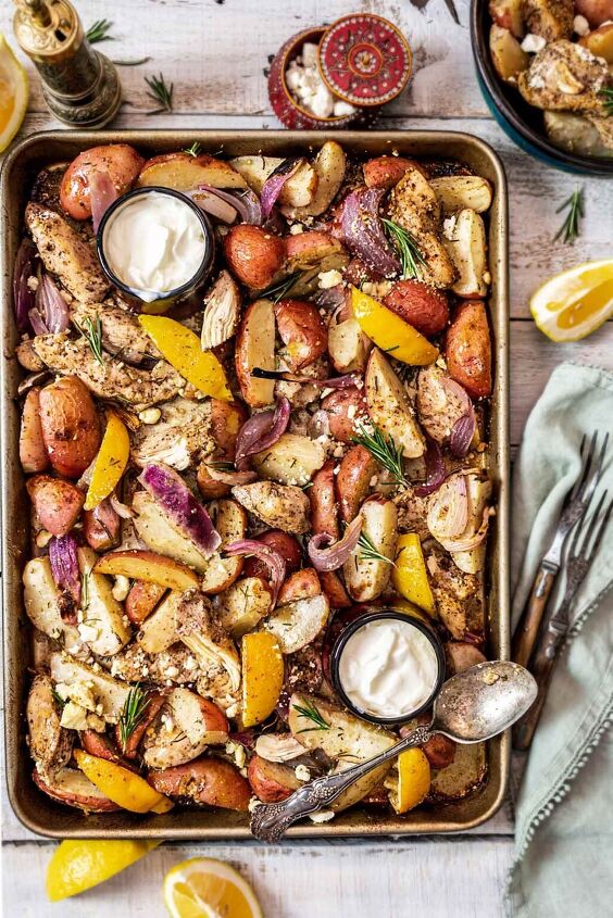 mediterranean sheet pan chicken and potatoes