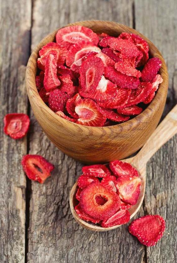 how to make dried strawberries in air fryer